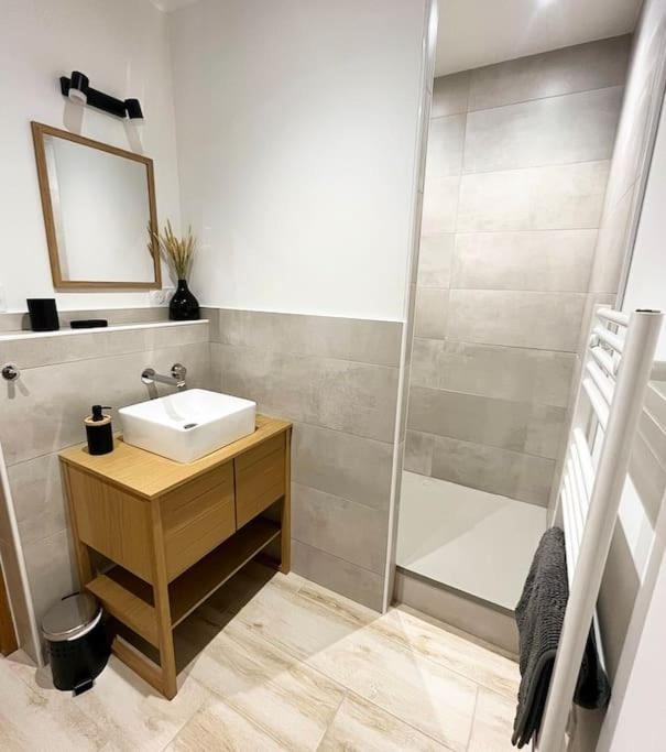 Maison Climatisee Toute Equipee Montchanin Exterior foto