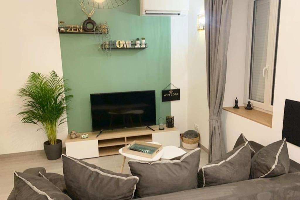 Maison Climatisee Toute Equipee Montchanin Exterior foto